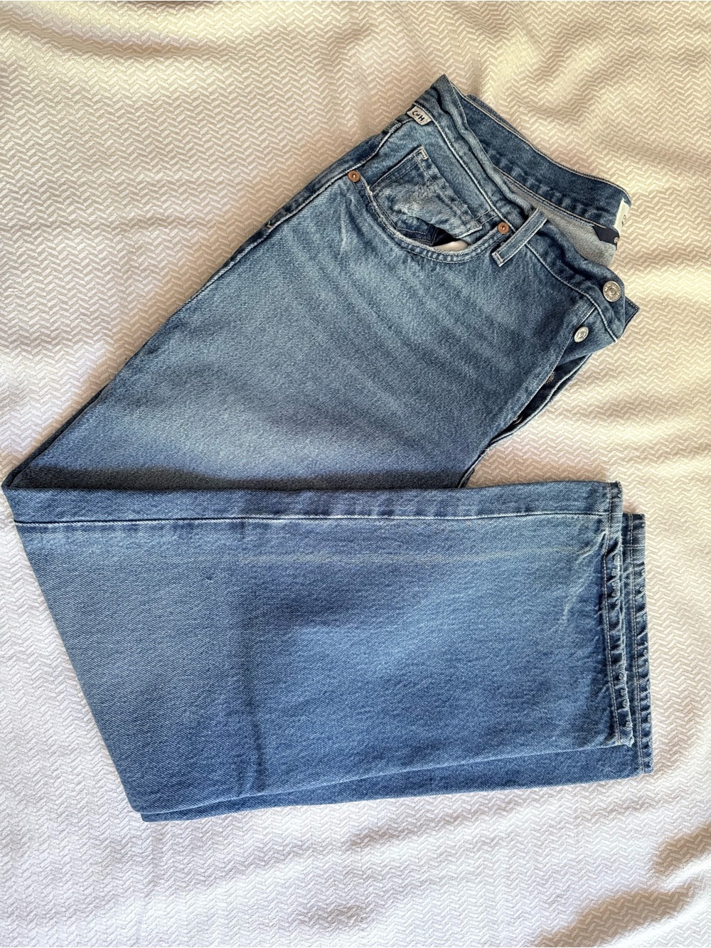 Citizens Of Humanity Straight-Leg Denim Jeans in Medium Blue